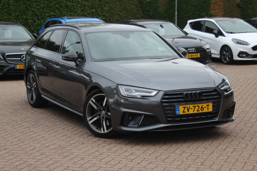 Audi A4 Avant 40 TFSI 191pk Sport S line black edition / Leder / Navigatie / Parkeerhulp V+A / 18'' / LED Koplampen / Getint glas / Cruise Control
