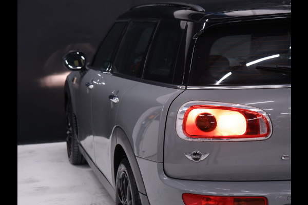 MINI Clubman 1.5 Cooper Salt Business [PDC ACHTER, CLIMATE CONTROL, CRUISE CONTROL, BLUETOOTH TELEFOON, NAVIGATIE, LICHTMETALEN VELGEN, NIEUWSTAAT]
