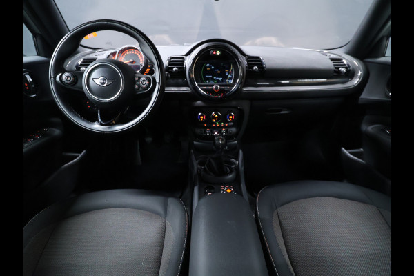 MINI Clubman 1.5 Cooper Salt Business [PDC ACHTER, CLIMATE CONTROL, CRUISE CONTROL, BLUETOOTH TELEFOON, NAVIGATIE, LICHTMETALEN VELGEN, NIEUWSTAAT]
