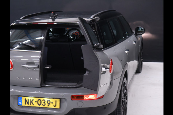 MINI Clubman 1.5 Cooper Salt Business [PDC ACHTER, CLIMATE CONTROL, CRUISE CONTROL, BLUETOOTH TELEFOON, NAVIGATIE, LICHTMETALEN VELGEN, NIEUWSTAAT]