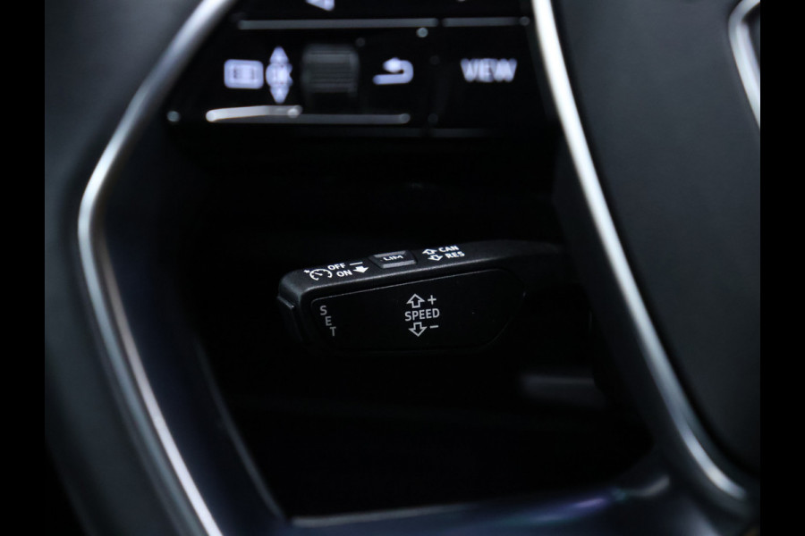 Audi e-tron 55 quattro Advanced edition 95 kWh [MEMORY SEATS, LUCHTVERING, APPLE CARPLAY, ANDROID AUTO, PDC V+A, CRUISE CONTROL, CLIMATE, ELEKTRISCHE ACHTERKLEP, FLIPPERS, NIEUWSTAAT]