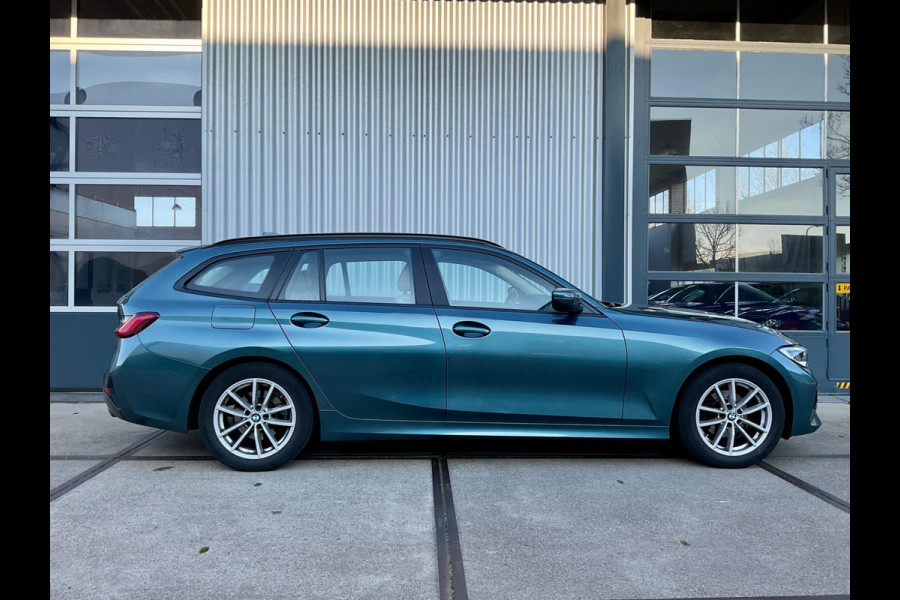 BMW 3 Serie Touring 318i Business Edition Plus