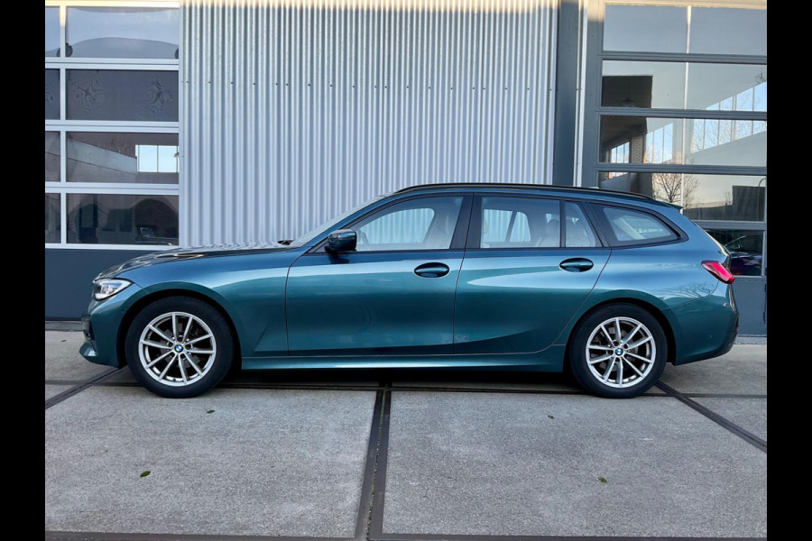 BMW 3 Serie Touring 318i Business Edition Plus