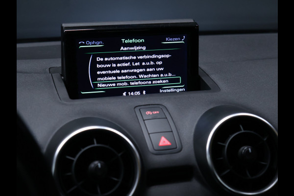 Audi A1 Sportback 1.0 TFSI Pro Line [CRUISE CONTROL, BLUETOOTH TELEFOON, AIRCONDITIONING, NAVIGATIE, LICHTMETALEN VELGEN, ELEKTRONISCHE RAMEN, ACHTERBANK 3-PERSOONS, NIEUWSTAAT]