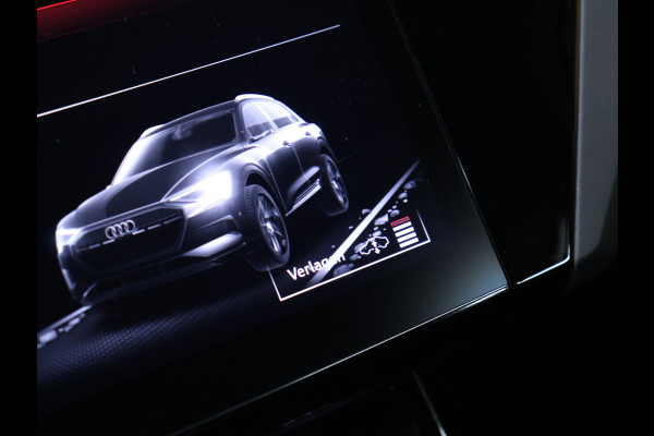 Audi e-tron 55 quattro edition 95 kWh Sport [LUCHTVERING, BLUETOOTH TELEFOON, PDC V+A, CRUISE CONTROL, CLIMATE CONTROL, LANE ASSIST, ELEKTRISCHE ACHTERKLEP, LED KOPLAMPEN, NIEUWSTAAT]
