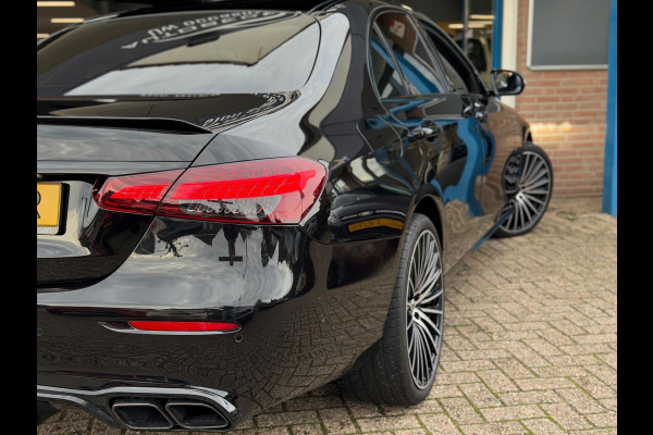 Mercedes-Benz E-Klasse 200 AMG PAKKET AUT PANO NAVI LM NAP!