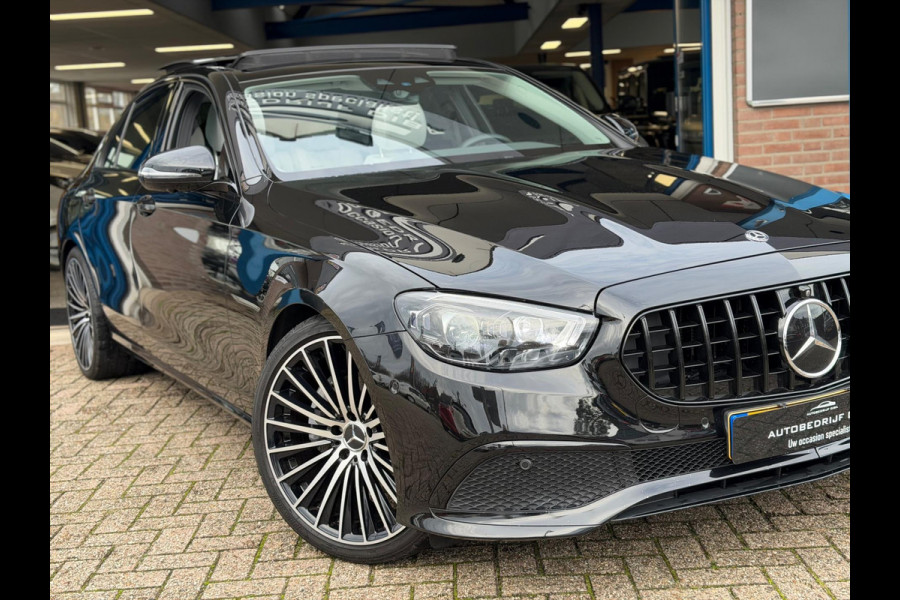 Mercedes-Benz E-Klasse 200 AMG PAKKET AUT PANO NAVI LM NAP!
