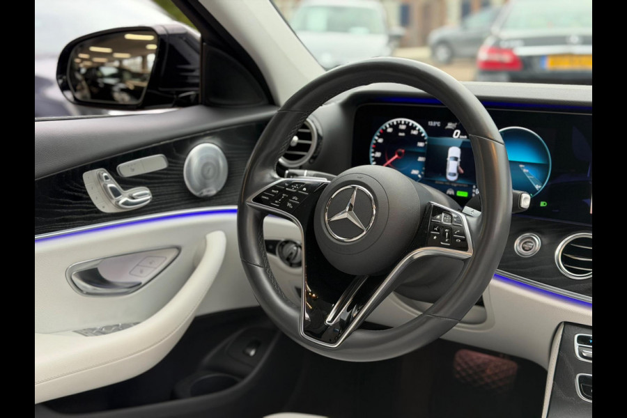 Mercedes-Benz E-Klasse 200 AMG PAKKET AUT PANO NAVI LM NAP!
