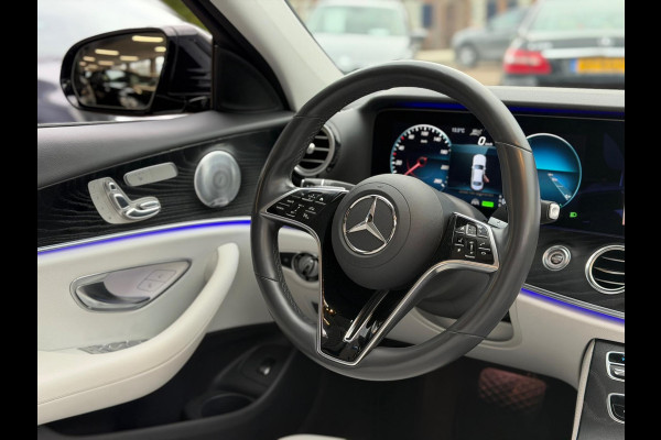 Mercedes-Benz E-Klasse 200 AMG PAKKET AUT PANO NAVI LM NAP!