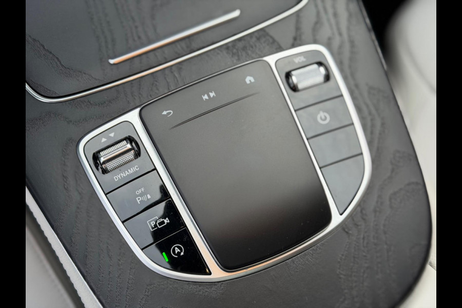 Mercedes-Benz E-Klasse 200 AMG PAKKET AUT PANO NAVI LM NAP!