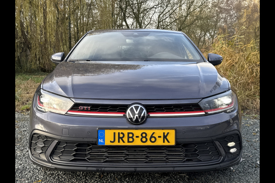 Volkswagen Polo 2.0 TSI GTI TSI 210PK DSG GTI-SPORT IQ-LIGHT/PDC/CARPLAY