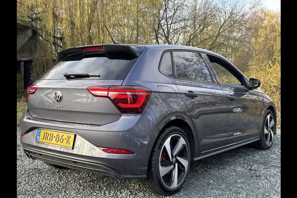 Volkswagen Polo 2.0 TSI GTI TSI 210PK DSG GTI-SPORT IQ-LIGHT/PDC/CARPLAY