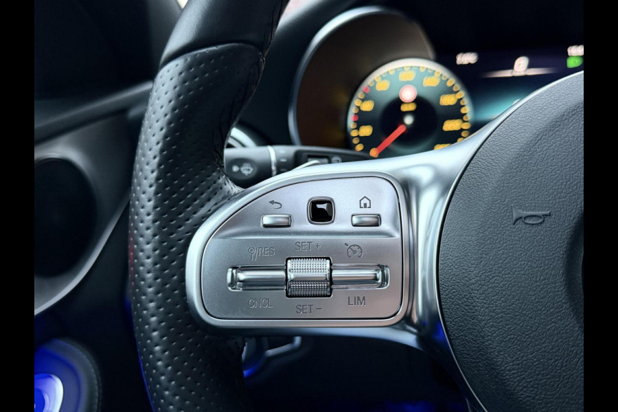 Mercedes-Benz C-Klasse Estate 180 AMG Automaat | Panorama | Leer | LED matrix | Sfeerverlichting | Apple CarPlay | 360°-camera | Night Pakket | DAB ont