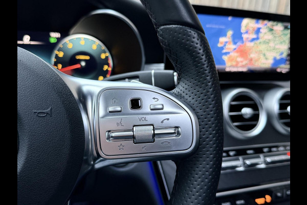 Mercedes-Benz C-Klasse Estate 180 AMG Automaat | Panorama | Leer | LED matrix | Sfeerverlichting | Apple CarPlay | 360°-camera | Night Pakket | DAB ont