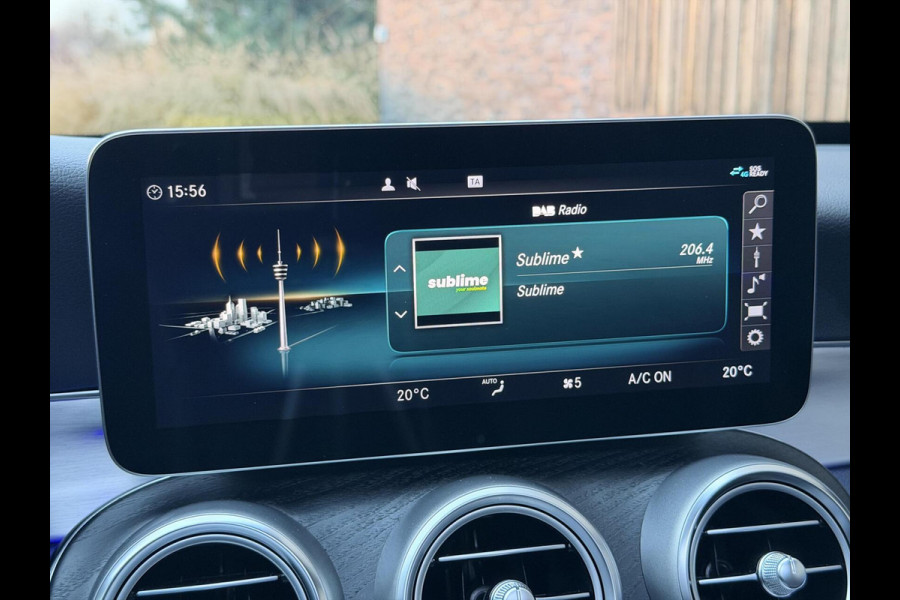 Mercedes-Benz C-Klasse Estate 180 AMG Automaat | Panorama | Leer | LED matrix | Sfeerverlichting | Apple CarPlay | 360°-camera | Night Pakket | DAB ont