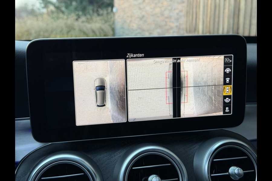 Mercedes-Benz C-Klasse Estate 180 AMG Automaat | Panorama | Leer | LED matrix | Sfeerverlichting | Apple CarPlay | 360°-camera | Night Pakket | DAB ont