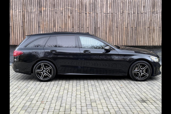 Mercedes-Benz C-Klasse Estate 180 AMG Automaat | Panorama | Leer | LED matrix | Sfeerverlichting | Apple CarPlay | 360°-camera | Night Pakket | DAB ont