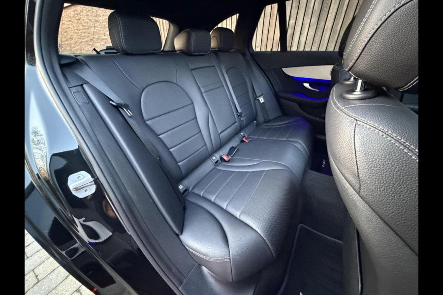 Mercedes-Benz C-Klasse Estate 180 AMG Automaat | Panorama | Leer | LED matrix | Sfeerverlichting | Apple CarPlay | 360°-camera | Night Pakket | DAB ont