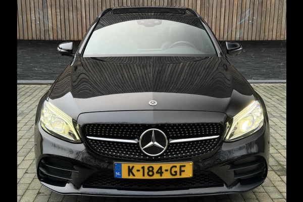Mercedes-Benz C-Klasse Estate 180 AMG Automaat | Panorama | Leer | LED matrix | Sfeerverlichting | Apple CarPlay | 360°-camera | Night Pakket | DAB ont