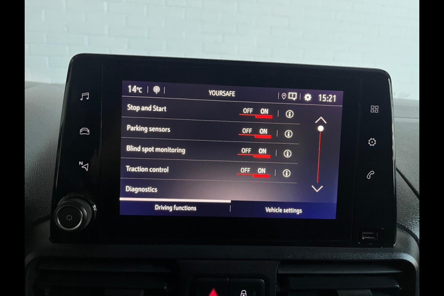 Opel Combo Automaat-8 130pk 1.5D euro6 L2H1 Edition, Airco, Camera, Navigatie, Keyless, RIJKLAARPRIJS!