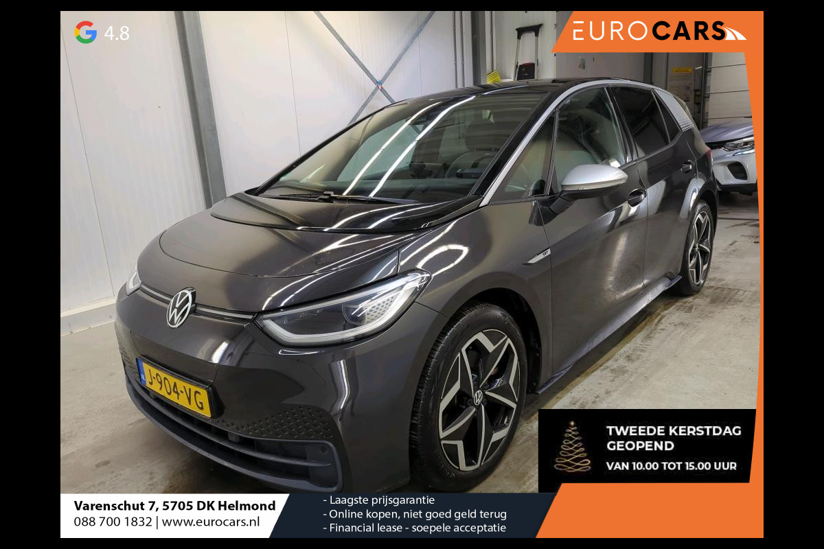 Volkswagen ID.3 First Plus 58 kWh Navigatie Apple Carplay/Android Auto Camera Parkeersensoren Adaptive Cruise Control Full LED Matrix Stoel- en stuurverwarming Lichtmetalen velgen Climate Control