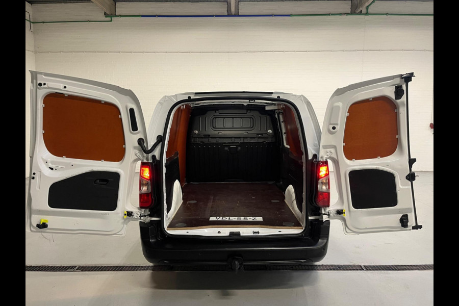 Opel Combo L2H1 1.5D 130pk euro6 Edition, Airco, Camera, CruiseControl, Navigatie, Trekhaak, RIJKLAARPRIJS!