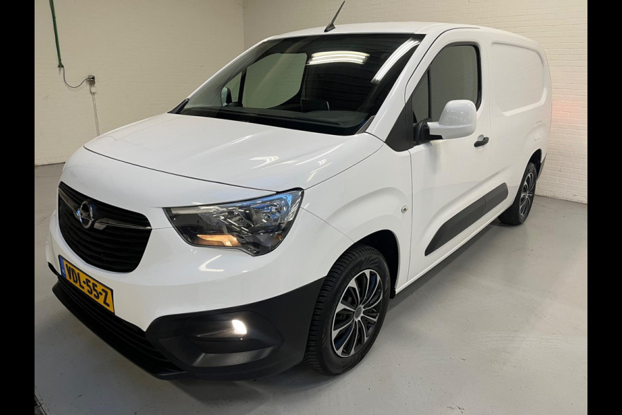 Opel Combo L2H1 1.5D 130pk euro6 Edition, Airco, Camera, CruiseControl, Navigatie, Trekhaak, RIJKLAARPRIJS!