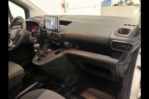 Opel Combo L2H1 1.5D 130pk euro6 Edition, Airco, Camera, CruiseControl, Navigatie, Trekhaak, RIJKLAARPRIJS!