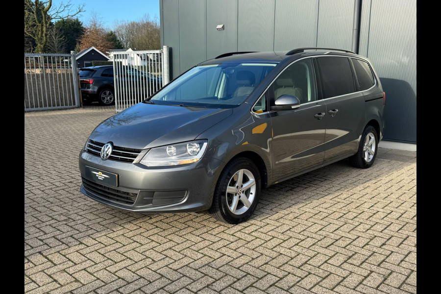 Volkswagen Sharan 1.4 TSI Automaat 7 Pers. * Carplay * Stoelverwarming * Cruise Control *