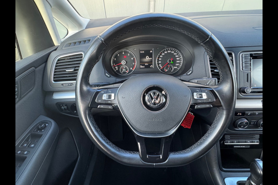 Volkswagen Sharan 1.4 TSI Automaat 7 Pers. * Carplay * Stoelverwarming * Cruise Control *