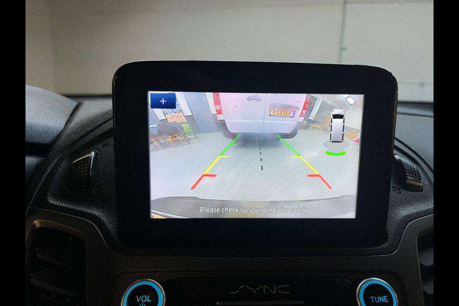 Ford Transit Connect L2H1 Servicewagen 1.5 EcoBlue 100pk euro6 Trend, WURTH Inrichting, Dakdragers, Airco, Navigatie RIJKLAARPRIJS