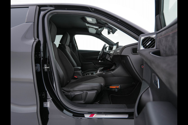 DS DS 3 Crossback E-Tense Performance Line+ 50 kWh [ 3-Fase ] {SOH-90%} (INCL-BTW) *LEATHER-FABRIC | MATRIX-LED | ADAPTIVE-CRUISE | DIGI-COCKPIT | HEATED-SPORTSEATS | CAMERA | KEYLESS | NAVI-FULLMAP | DAB+ | ECC | PDC | PRIVACY-GLASS | 18''ALU*