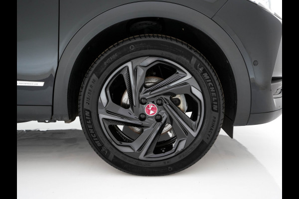 DS DS 3 Crossback E-Tense Performance Line+ 50 kWh [ 3-Fase ] {SOH-90%} (INCL-BTW) *LEATHER-FABRIC | MATRIX-LED | ADAPTIVE-CRUISE | DIGI-COCKPIT | HEATED-SPORTSEATS | CAMERA | KEYLESS | NAVI-FULLMAP | DAB+ | ECC | PDC | PRIVACY-GLASS | 18''ALU*