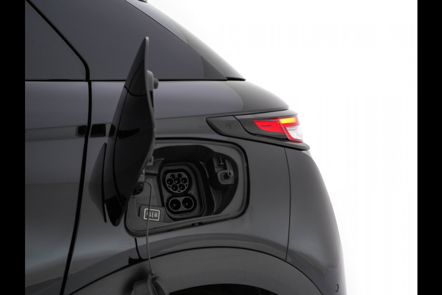 DS DS 3 Crossback E-Tense Performance Line+ 50 kWh [ 3-Fase ] {SOH-90%} (INCL-BTW) *LEATHER-FABRIC | MATRIX-LED | ADAPTIVE-CRUISE | DIGI-COCKPIT | HEATED-SPORTSEATS | CAMERA | KEYLESS | NAVI-FULLMAP | DAB+ | ECC | PDC | PRIVACY-GLASS | 18''ALU*