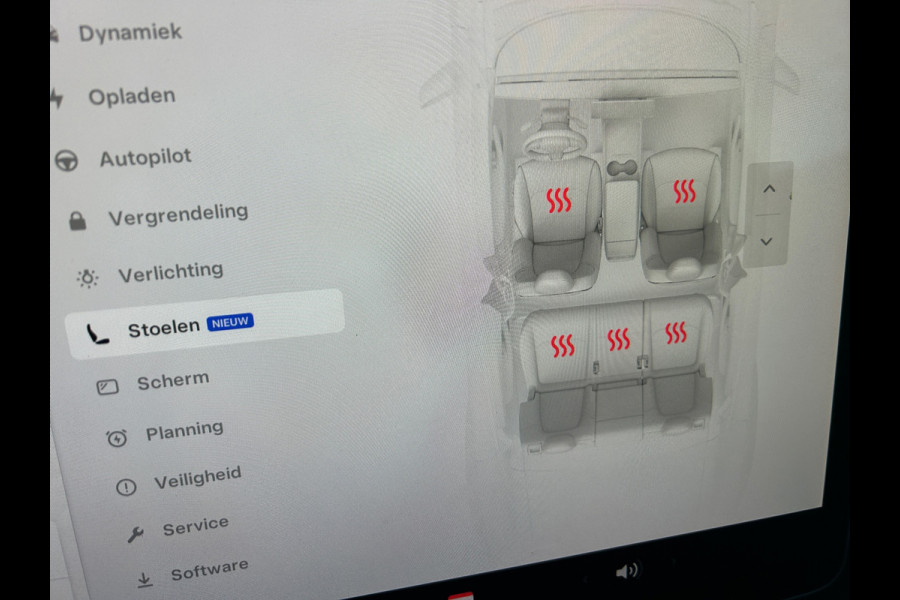 Tesla Model Y RWD 58 kWh 97% SOH BTW NL-AUTO