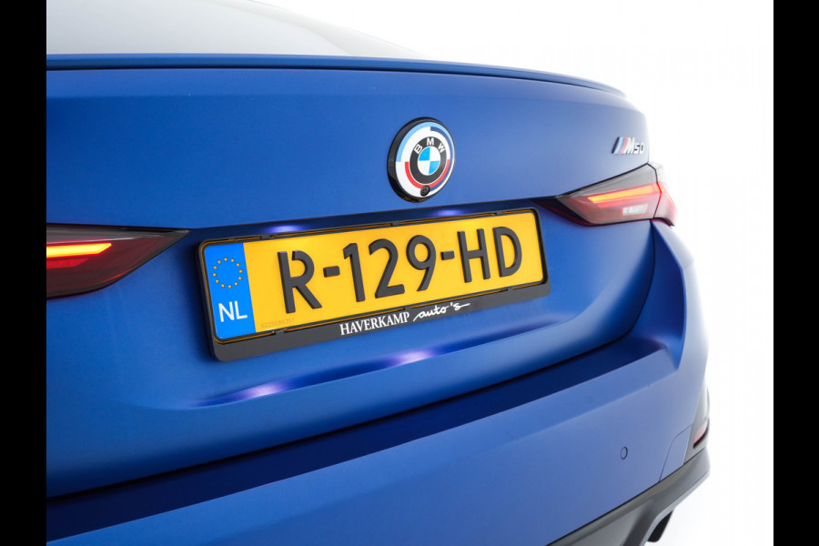 BMW i4 M50 M-Sportpack High Executive 84 kWh [ 3-Fase ] {SOH-97%} (INCL-BTW) *LUXURY-LEATHER | HARMAN/KARDON | ADAPTIVE-CRUISE | HEAD-UP | LASER-LED | BLIND-SPOT | TOP-VIEW | HEATED-SPORTSEATS | DAB+ | WIDE-COCKPIT | AMBIENT-LIGHT | NAVI-FULLMAP | ...