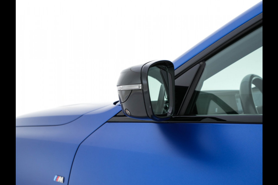 BMW i4 M50 M-Sportpack High Executive 84 kWh [ 3-Fase ] {SOH-97%} (INCL-BTW) *LUXURY-LEATHER | HARMAN/KARDON | ADAPTIVE-CRUISE | HEAD-UP | LASER-LED | BLIND-SPOT | TOP-VIEW | HEATED-SPORTSEATS | DAB+ | WIDE-COCKPIT | AMBIENT-LIGHT | NAVI-FULLMAP | ...