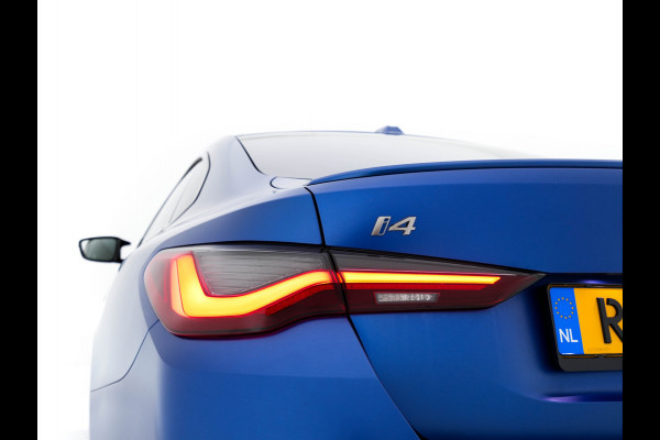 BMW i4 M50 M-Sportpack High Executive 84 kWh [ 3-Fase ] {SOH-97%} (INCL-BTW) *LUXURY-LEATHER | HARMAN/KARDON | ADAPTIVE-CRUISE | HEAD-UP | LASER-LED | BLIND-SPOT | TOP-VIEW | HEATED-SPORTSEATS | DAB+ | WIDE-COCKPIT | AMBIENT-LIGHT | NAVI-FULLMAP | ...