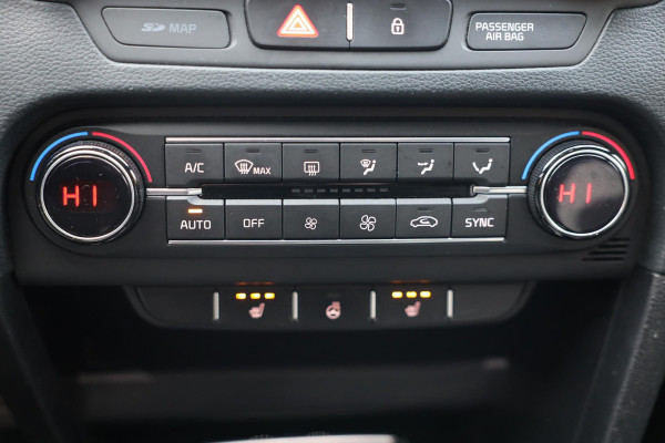Kia ProCeed 1.4 T-GDI GT-Line / Aut / Navi / Open Panoramadak / JBL / Camera / Dode Hoek / Lane Assist / Led / Pdc / Allu Velgen