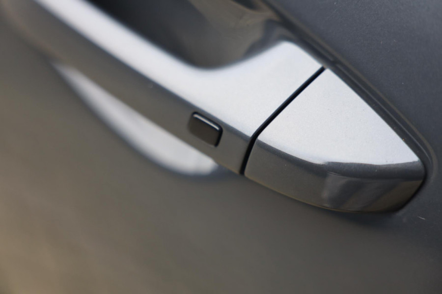 Kia ProCeed 1.4 T-GDI GT-Line / Aut / Navi / Open Panoramadak / JBL / Camera / Dode Hoek / Lane Assist / Led / Pdc / Allu Velgen