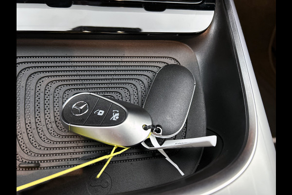 Mercedes-Benz CLA-Klasse 250+ Launch Edition 85 kWh | Warmtepomp | Panoramadak | Memorypakket | Adaptieve Cruisecontrol | Multibeam LED | Smartphone integratie | Nightpakket | Sierdelen aluminium |