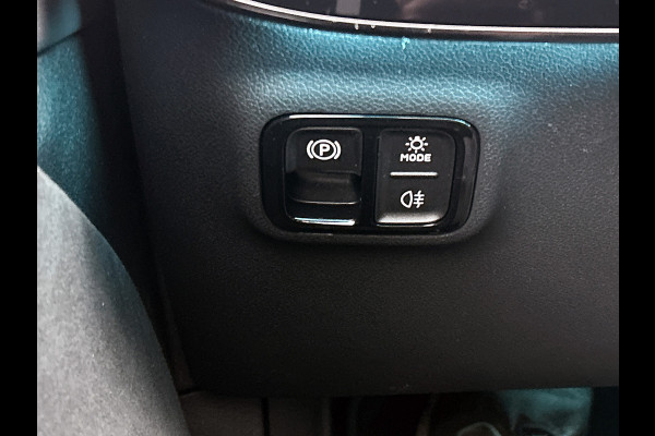 Mercedes-Benz CLA-Klasse 250+ Launch Edition 85 kWh | Warmtepomp | Panoramadak | Memorypakket | Adaptieve Cruisecontrol | Multibeam LED | Smartphone integratie | Nightpakket | Sierdelen aluminium |