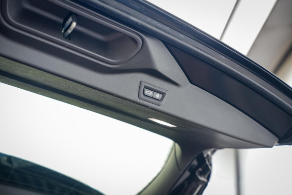 BMW X5 xDrive45e High Executive M Pakket Panoramadak Adapt. Cruise HUD Carbon Luxe Leder 21''LM