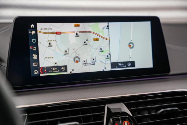 BMW 5 Serie M5  F90 Schuifdak Marina Blue 22'' Vossen Downpipe