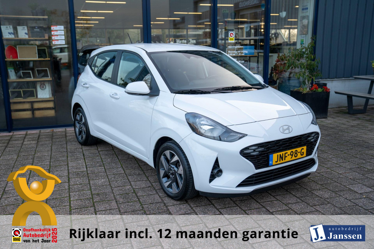 Hyundai i10 1.0 Trend 5-zits|Prijs rijklaar incl. 12 mnd garantie|Carplay stoel en stuurverwarming camera DAB parkeersensor achter