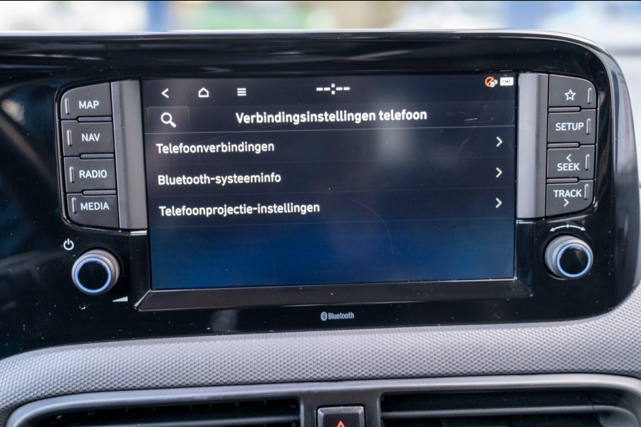 Hyundai i10 1.0 Trend 5-zits|Prijs rijklaar incl. 12 mnd garantie|Carplay stoel en stuurverwarming camera DAB parkeersensor achter