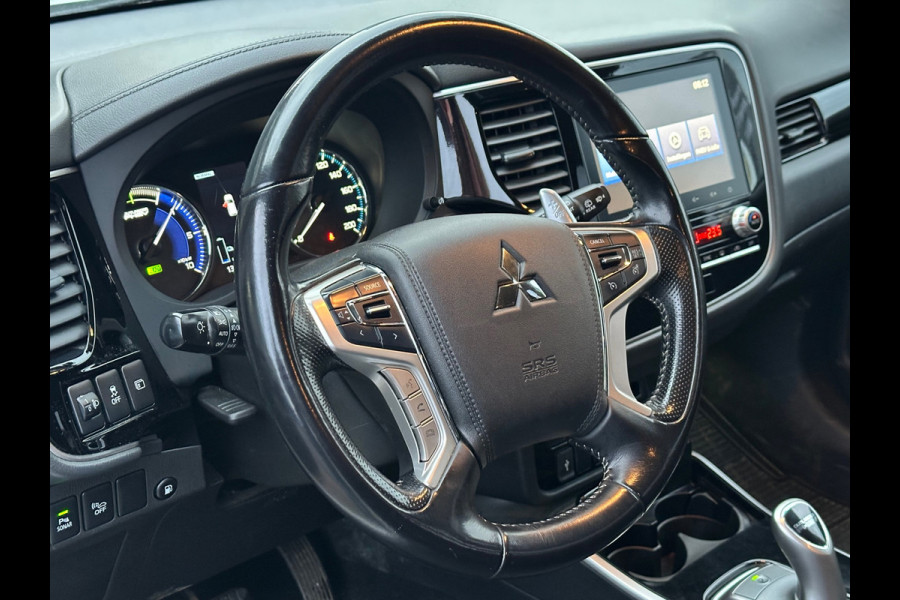 Mitsubishi Outlander 2.4 PHEV Pure Camera|Navi