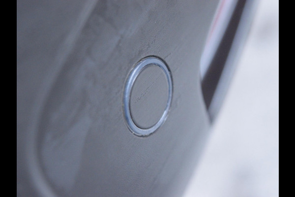 Peugeot e-Expert L3 75 kWh | Techno NAV Pakket | verwarmde stoel/bank | Comfort tussenschot | tot 8 jaar garantie |