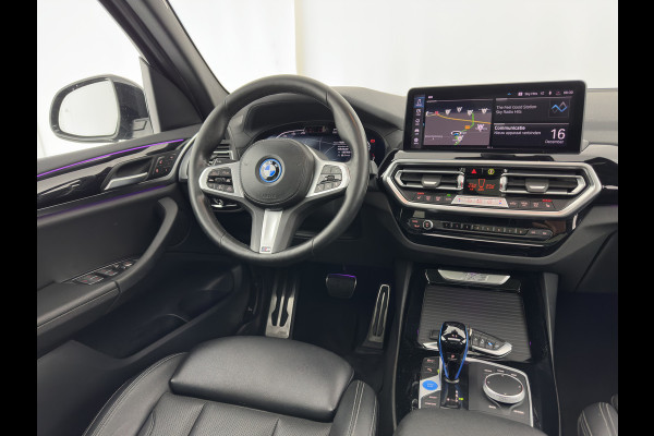 BMW iX3 Executive 80 kWh M-Sportpack Shadow-Line [ 3-Fase ] {SOH- (INCL-BTW) Aut. *PANO | LEATHER | ADAPTIVE-CRUISE | FULL-LED | BLIND-SPOT | DIGI-COCKPIT | HEATED-COMFORTSEATS | CAMERA | DAB+ | NAVI-FULLMAP | 19''ALU*