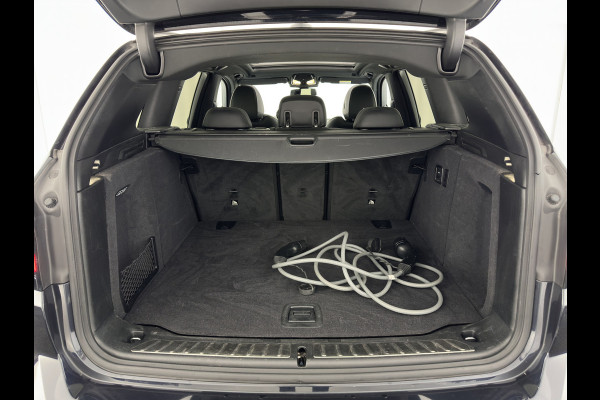 BMW iX3 Executive 80 kWh M-Sportpack Shadow-Line [ 3-Fase ] {SOH- (INCL-BTW) Aut. *PANO | LEATHER | ADAPTIVE-CRUISE | FULL-LED | BLIND-SPOT | DIGI-COCKPIT | HEATED-COMFORTSEATS | CAMERA | DAB+ | NAVI-FULLMAP | 19''ALU*